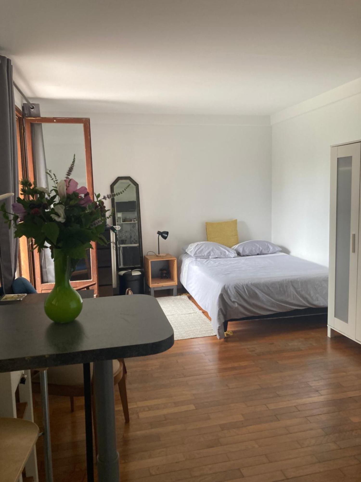 Studio Avec Terrasse Sur Jardin Fontenay-sous-Bois Eksteriør billede