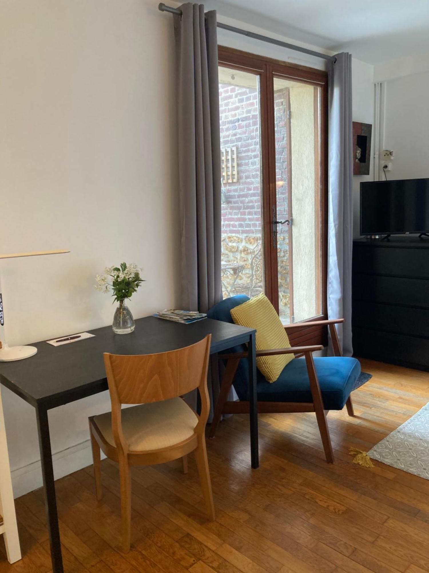 Studio Avec Terrasse Sur Jardin Fontenay-sous-Bois Eksteriør billede
